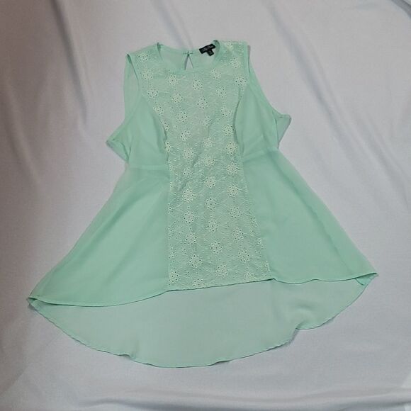 Pretty Aqua Colored Blouse By Lily Rose! - Picture 1 of 6